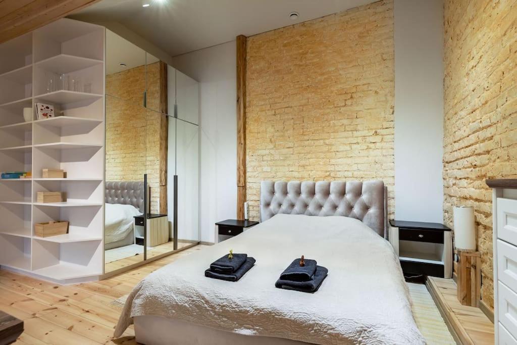 Luxury Apartment In Gedimino Av. VNO Exterior photo