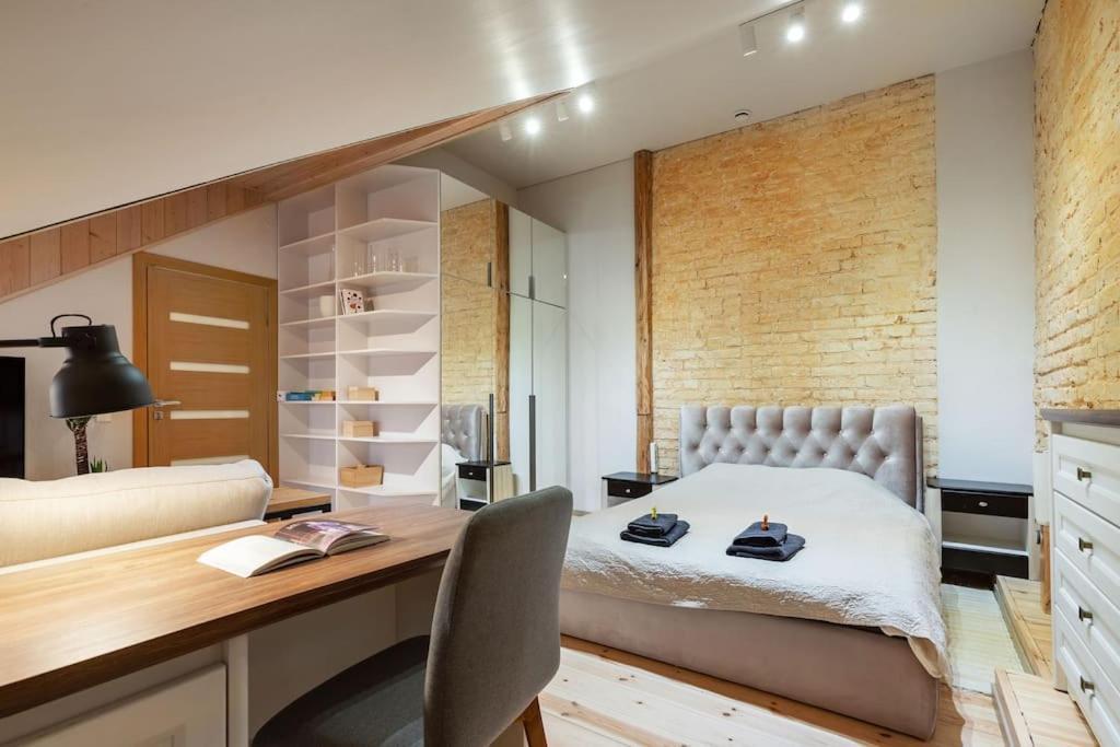 Luxury Apartment In Gedimino Av. VNO Exterior photo